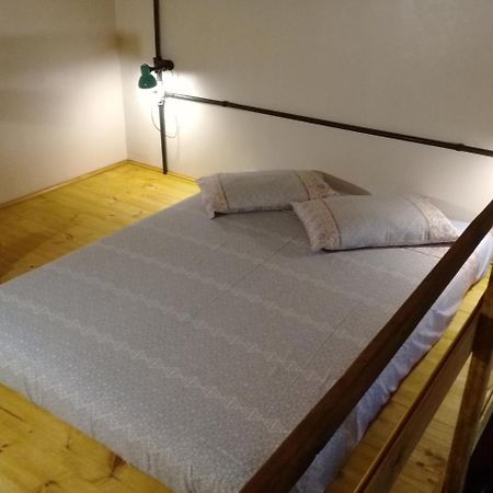 Frida Casa Hostel เปโลตัส ภายนอก รูปภาพ